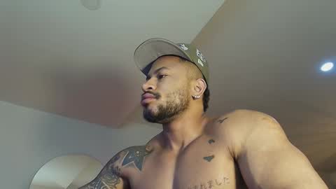 Snapshot of clark_strong chatting on December 2025 11:15:02 AM clark_strong online show from December 2025 11:15:02 AM