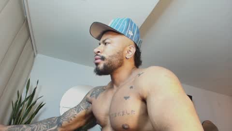 Snapshot of clark_strong chatting on April 2026 11:22:02 AM clark_strong online show from April 2026 11:22:02 AM