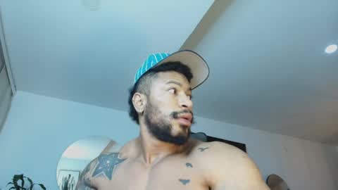 Snapshot of clark_strong chatting on April 2026 11:31:02 AM clark_strong online show from April 2026 11:31:02 AM