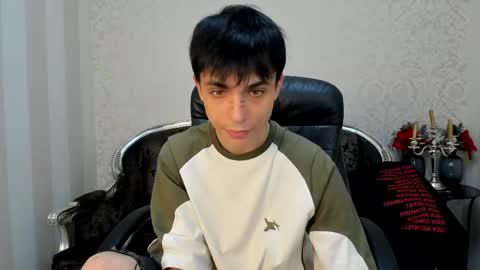Clark online show from May 2026 07:56:01 PM