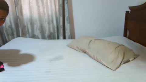 Angel online show from February 2025 12:14:02 PM