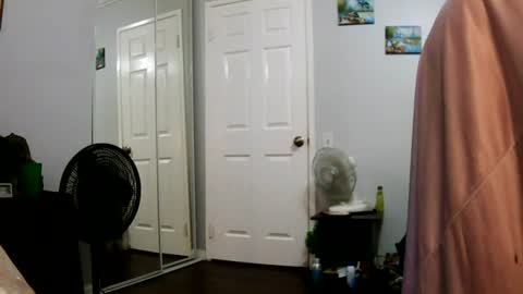Claudia online show from June 2026 01:53:02 PM