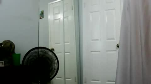 Claudia online show from July 2026 05:23:02 PM