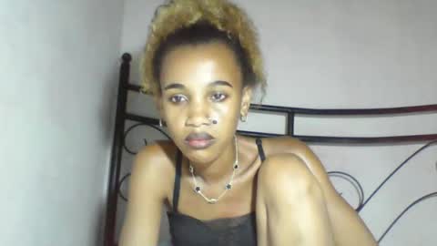 Snapshot of claudiannah chatting on May 2026 09:03:02 AM claudianne online show from May 2026 09:03:02 AM