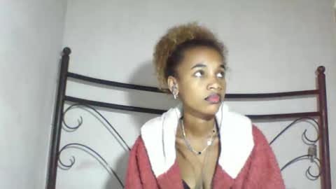 Snapshot of claudiannah chatting on May 2026 05:37:01 AM claudianne online show from May 2026 05:37:01 AM