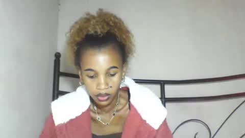claudianne online show from May 2026 06:43:02 AM