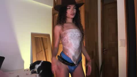 Claudia Rivera online show from March 2026 07:53:02 PM