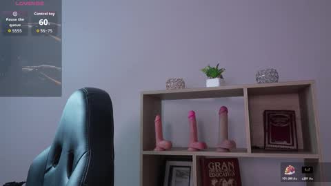 Snapshot of cleeoadams_ chatting on March 2026 04:45:02 AM Cleo Adams online show from March 2026 04:45:02 AM