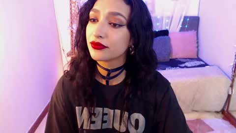 Snapshot of cleo_fox chatting on September 2025 10:54:01 PM Cleo online show from September 2025 10:54:01 PM