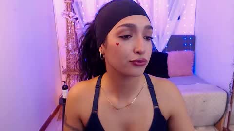 Snapshot of cleo_fox chatting on October 2025 12:09:01 AM Cleo online show from October 2025 12:09:01 AM