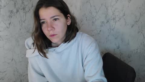 Snapshot of cleo_rose_ chatting on May 2026 10:32:01 AM Cleo Rose online show from May 2026 10:32:01 AM