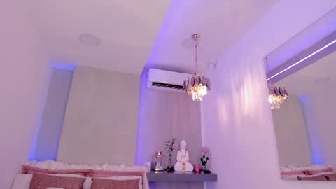 . Cleo Jhonson . online show from July 2026 04:10:01 AM