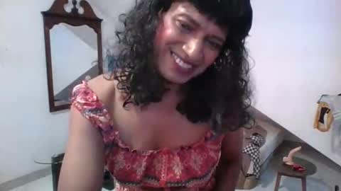 Snapshot of cleopatradoll chatting on April 2026 07:05:01 AM Cleopatra Doll online show from April 2026 07:05:01 AM