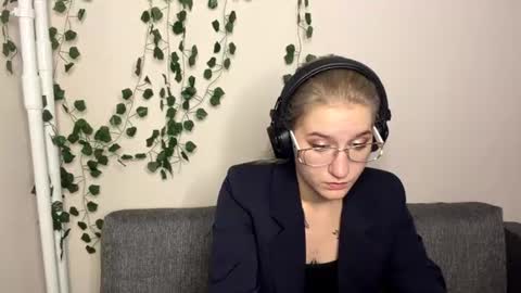 Rachel online show from July 2026 07:10:02 PM