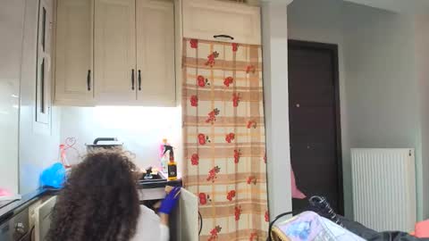 cleopatravodos online show from February 2026 07:32:02 PM