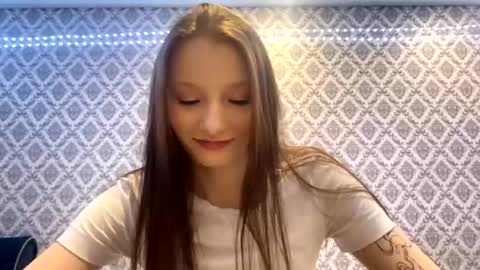 Snapshot of cleotilderinde chatting on December 2025 06:37:02 PM Cleo online show from December 2025 06:37:02 PM