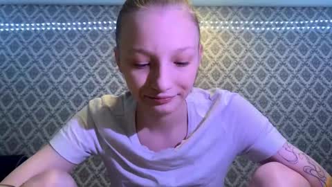 Snapshot of cleotilderinde chatting on December 2025 05:29:01 PM Cleo online show from December 2025 05:29:01 PM