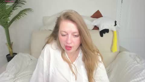 cleoxotie online show from June 2026 01:47:02 AM