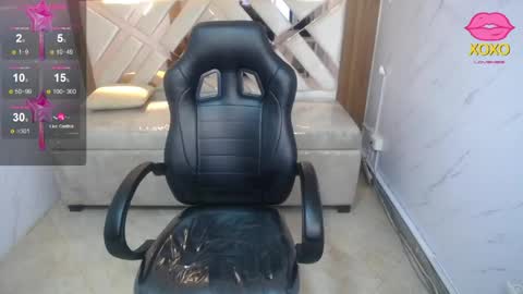 Clhoe online show from April 2026 08:14:01 PM