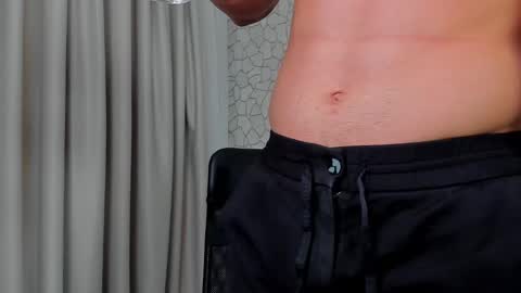 Snapshot of clintmasterss chatting on January 2025 05:58:01 PM ClintMasterss online show from January 2025 05:58:01 PM