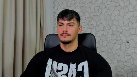 Snapshot of clintmasterss chatting on January 2025 06:45:01 AM ClintMasterss online show from January 2025 06:45:01 AM