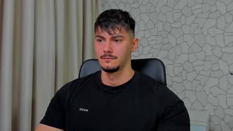 Snapshot of clintmasterss chatting on January 2025 06:05:02 AM ClintMasterss online show from January 2025 06:05:02 AM