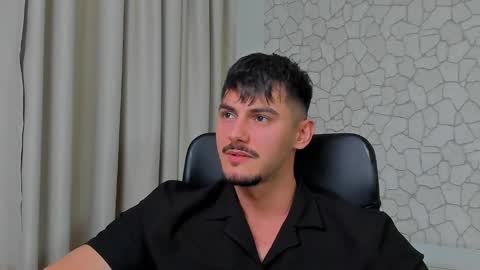 Snapshot of clintmasterss chatting on January 2025 03:04:02 PM ClintMasterss online show from January 2025 03:04:02 PM