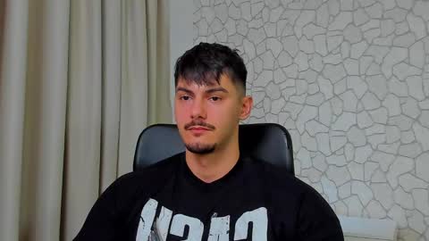 Snapshot of clintmasterss chatting on January 2025 06:56:02 AM ClintMasterss online show from January 2025 06:56:02 AM