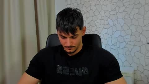 Snapshot of clintmasterss chatting on February 2025 01:41:01 PM ClintMasterss online show from February 2025 01:41:01 PM