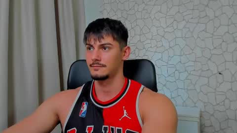 Snapshot of clintmasterss chatting on February 2025 12:54:01 PM ClintMasterss online show from February 2025 12:54:01 PM