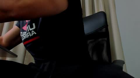 Snapshot of clintmasterss chatting on February 2025 03:53:02 PM ClintMasterss online show from February 2025 03:53:02 PM