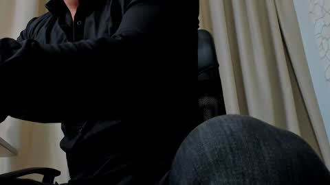 Snapshot of clintmasterss chatting on February 2025 12:19:01 PM ClintMasterss online show from February 2025 12:19:01 PM