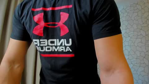 Snapshot of clintmasterss chatting on February 2025 08:39:01 AM ClintMasterss online show from February 2025 08:39:01 AM