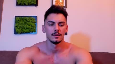 Snapshot of clintmasterss chatting on February 2025 07:14:01 PM ClintMasterss online show from February 2025 07:14:01 PM