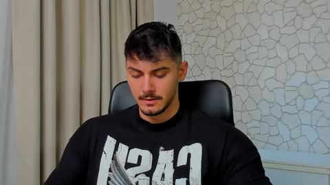 Snapshot of clintmasterss chatting on March 2025 08:49:02 AM ClintMasterss online show from March 2025 08:49:02 AM