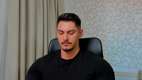 Snapshot of clintmasterss chatting on March 2025 09:51:01 AM ClintMasterss online show from March 2025 09:51:01 AM