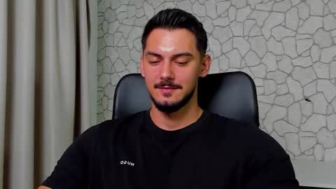 Snapshot of clintmasterss chatting on September 2025 04:25:01 AM ClintMasterss online show from September 2025 04:25:01 AM