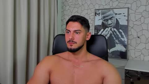 Snapshot of clintmasterss chatting on October 2025 05:37:01 AM ClintMasterss online show from October 2025 05:37:01 AM