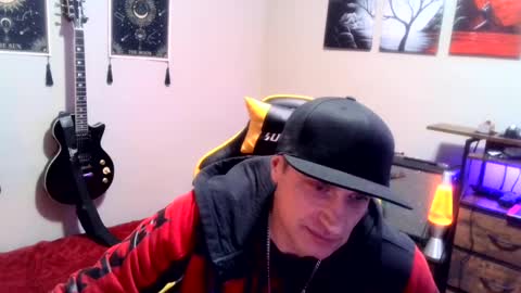 Snapshot of clintwood12 chatting on January 2025 03:37:01 AM chad online show from January 2025 03:37:01 AM