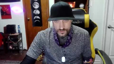 Snapshot of clintwood12 chatting on January 2026 03:42:02 AM chad online show from January 2026 03:42:02 AM