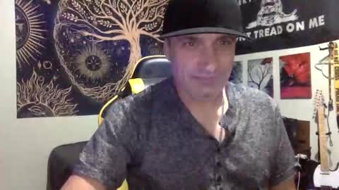 Snapshot of clintwood12 chatting on January 2026 04:05:01 AM chad online show from January 2026 04:05:01 AM