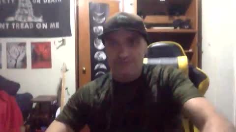 Snapshot of clintwood12 chatting on February 2026 08:00:02 AM chad online show from February 2026 08:00:02 AM