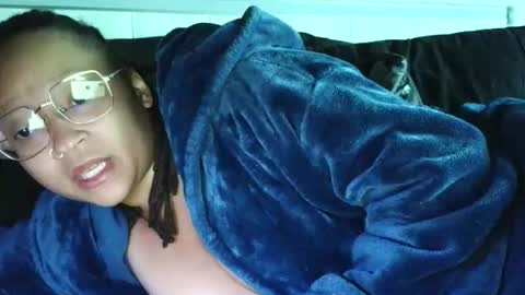 High Queen Clio online show from December 2025 02:23:01 PM