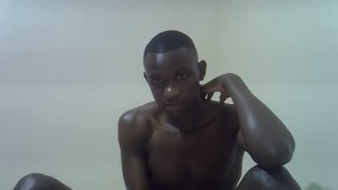 clive_damian online show from April 2026 06:36:02 PM
