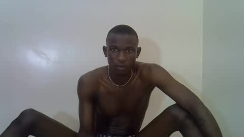 clive_damian online show from May 2026 05:24:01 AM