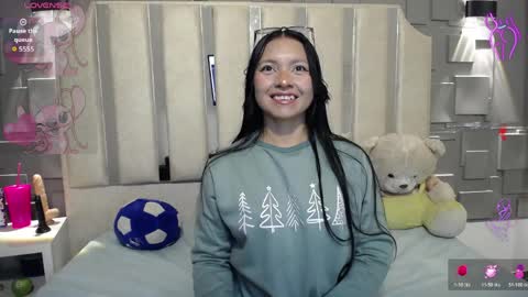 Cloe online show from April 2026 08:32:02 PM