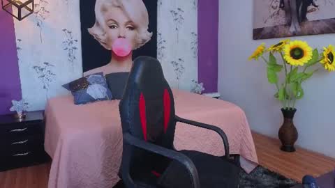 cloe_cifuentess online show from July 2026 03:21:02 PM