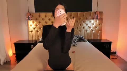 Beautiful Cloe online show from July 2026 12:33:01 PM