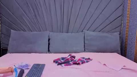 Cloe online show from July 2026 04:58:01 PM