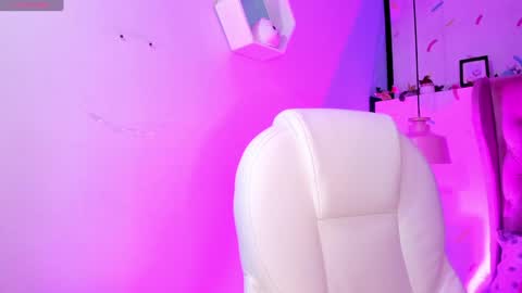 Snapshot of cloe_martinez_ chatting on December 2024 12:30:01 AM Cloe online show from December 2024 12:30:01 AM